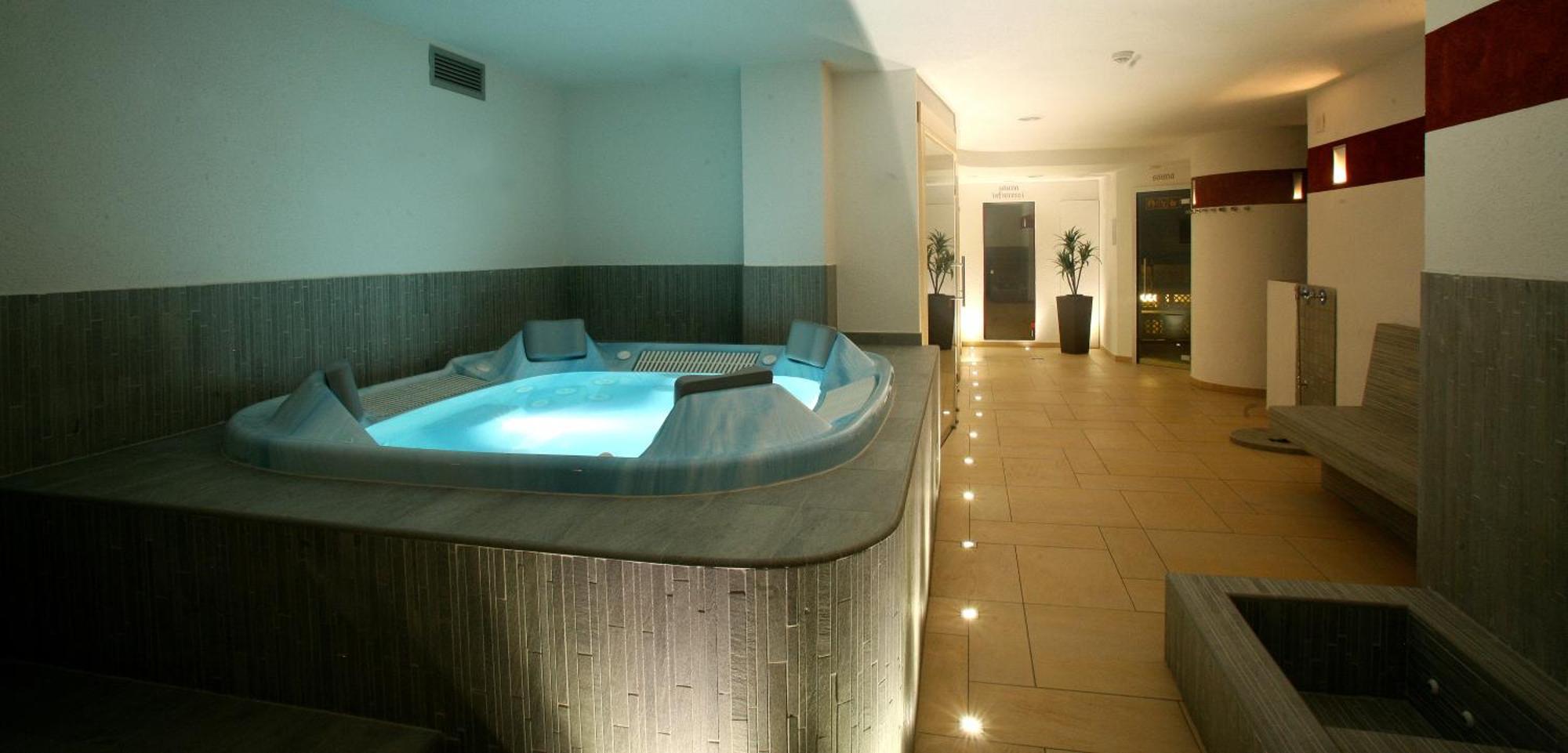 לה וילה Hotel Ladinia מראה חיצוני תמונה
