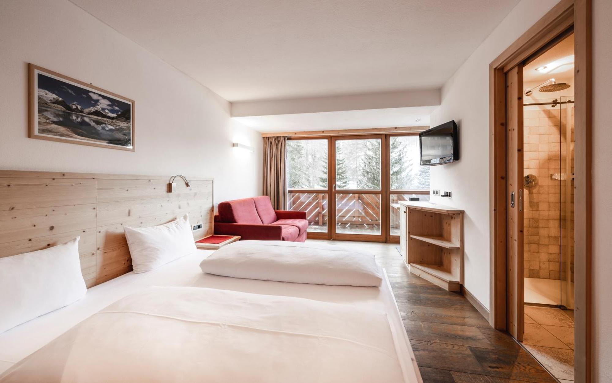 לה וילה Hotel Ladinia מראה חיצוני תמונה
